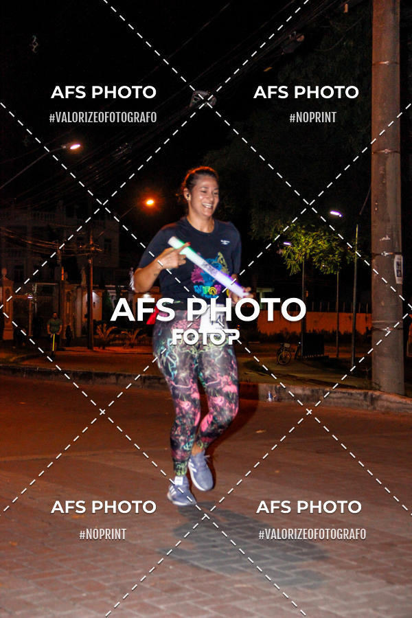 Compra tus fotos del eventoNeon Night Run 2019 - Belo Horizonte En Fotop