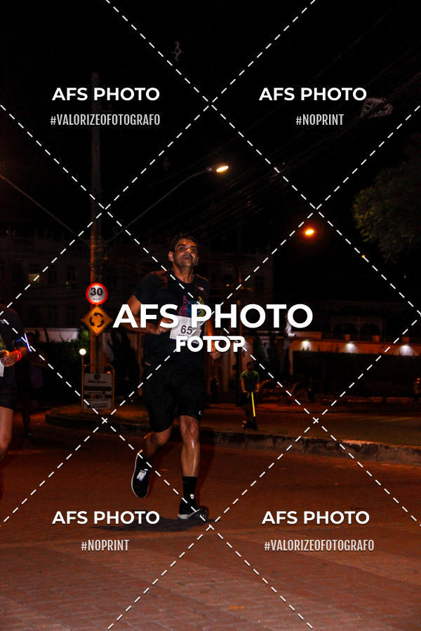 Compra tus fotos del eventoNeon Night Run 2019 - Belo Horizonte En Fotop