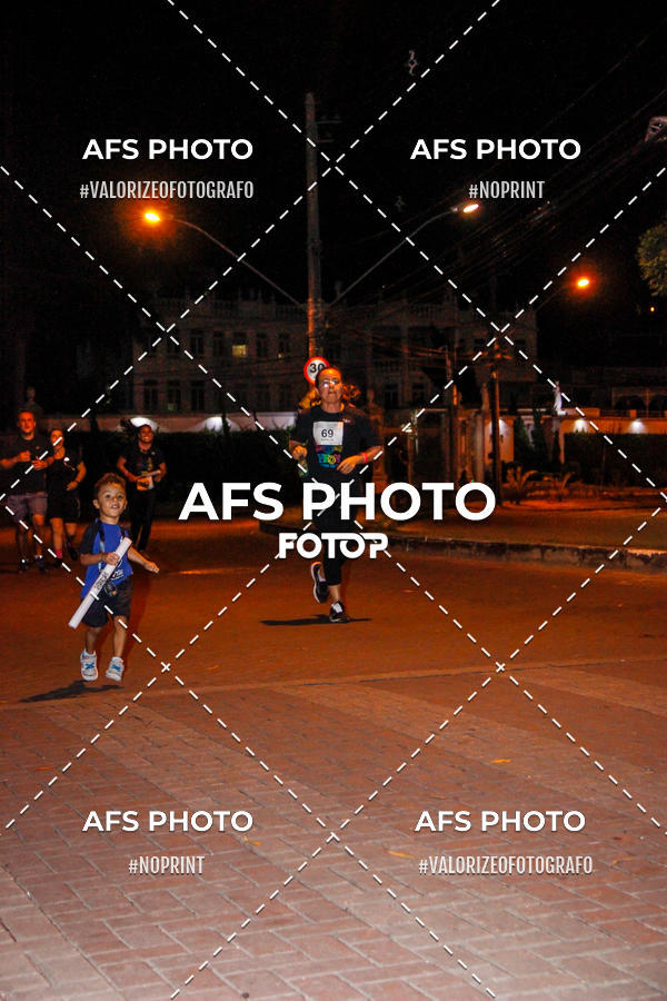 Compra tus fotos del eventoNeon Night Run 2019 - Belo Horizonte En Fotop