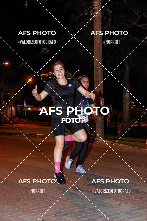 Compra tus fotos del eventoNeon Night Run 2019 - Belo Horizonte En Fotop
