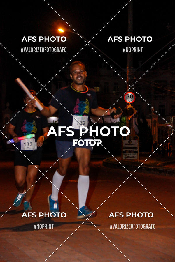 Compra tus fotos del eventoNeon Night Run 2019 - Belo Horizonte En Fotop