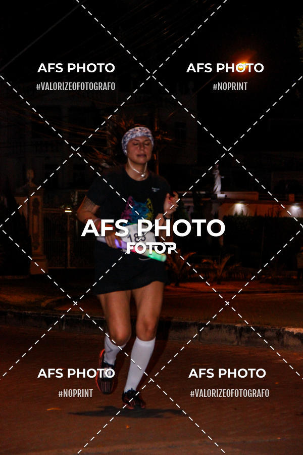 Compra tus fotos del eventoNeon Night Run 2019 - Belo Horizonte En Fotop