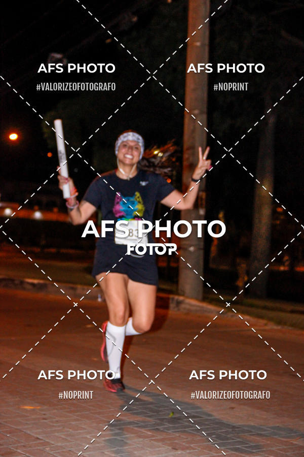 Compra tus fotos del eventoNeon Night Run 2019 - Belo Horizonte En Fotop