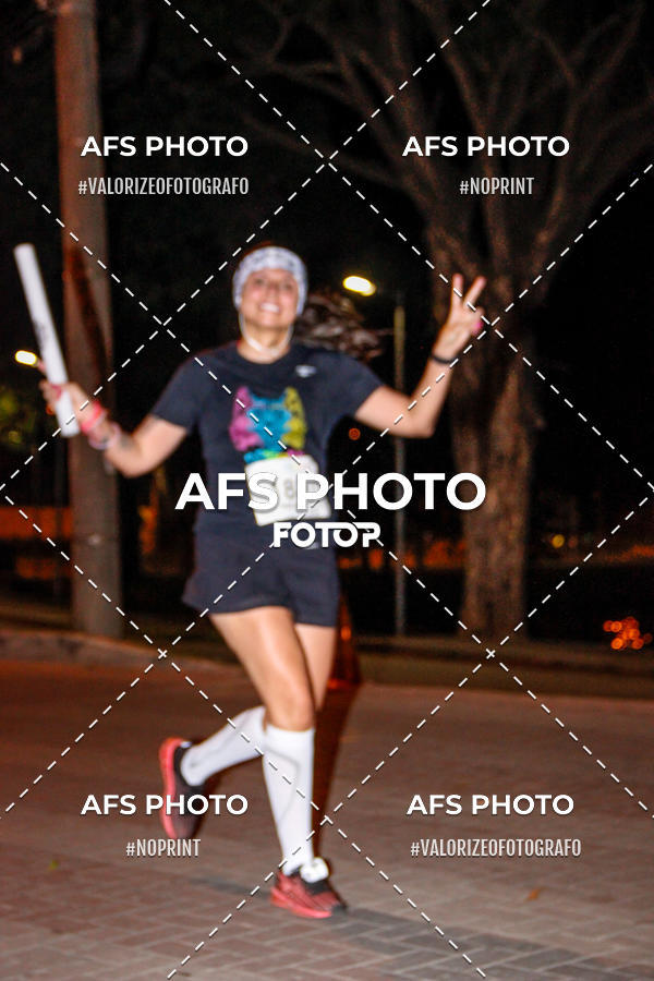 Compra tus fotos del eventoNeon Night Run 2019 - Belo Horizonte En Fotop
