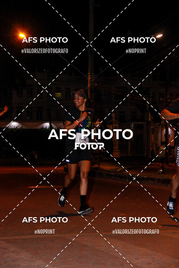 Compra tus fotos del eventoNeon Night Run 2019 - Belo Horizonte En Fotop