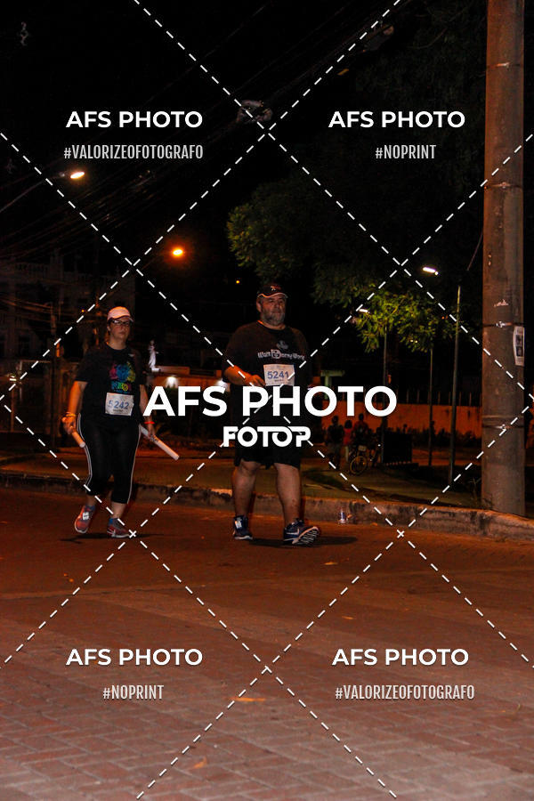 Compra tus fotos del eventoNeon Night Run 2019 - Belo Horizonte En Fotop