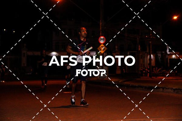 Compra tus fotos del eventoNeon Night Run 2019 - Belo Horizonte En Fotop