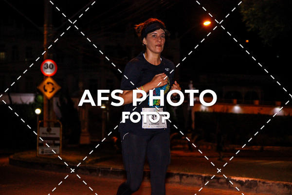 Compra tus fotos del eventoNeon Night Run 2019 - Belo Horizonte En Fotop