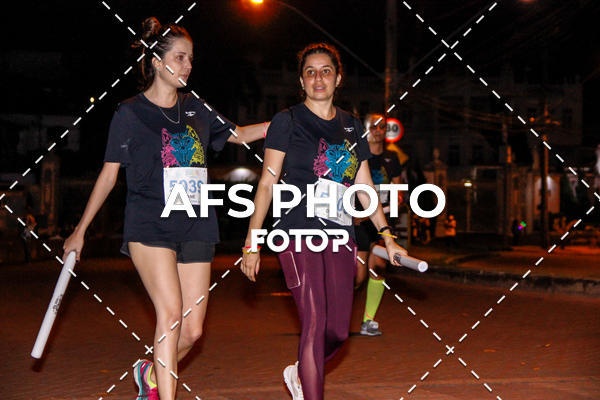 Compra tus fotos del eventoNeon Night Run 2019 - Belo Horizonte En Fotop