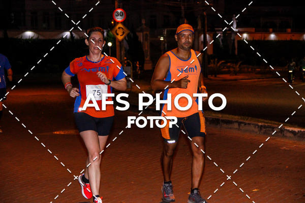 Compre suas fotos do eventoNeon Night Run 2019 - Belo Horizonte no Fotop