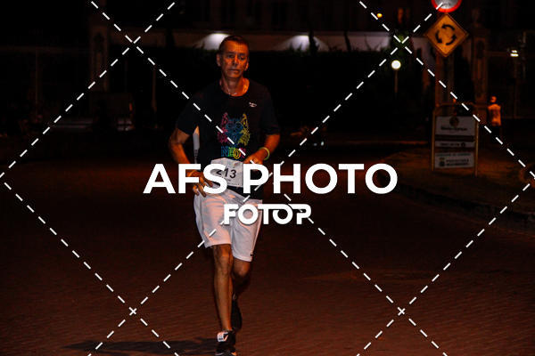 Compre suas fotos do eventoNeon Night Run 2019 - Belo Horizonte no Fotop