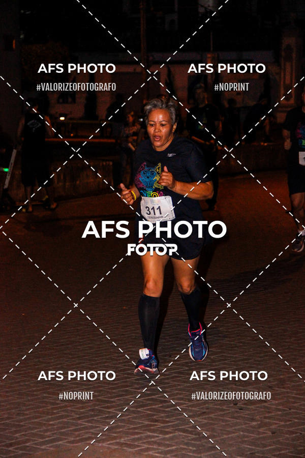 Compre suas fotos do eventoNeon Night Run 2019 - Belo Horizonte no Fotop