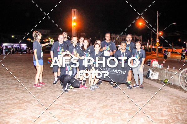 Buy your photos of the eventNeon Night Run 2019 - Belo Horizonte on Fotop