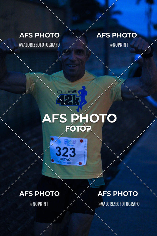 Compre as suas fotos do eventoNeon Night Run 2019 - Belo Horizonte no Fotop