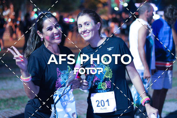 Compre as suas fotos do eventoNeon Night Run 2019 - Belo Horizonte no Fotop