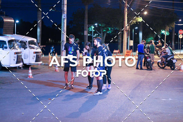 Compre as suas fotos do eventoNeon Night Run 2019 - Belo Horizonte no Fotop