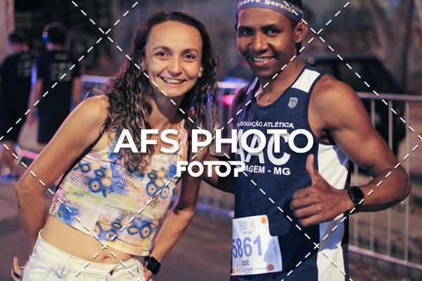 Compre as suas fotos do eventoNeon Night Run 2019 - Belo Horizonte no Fotop