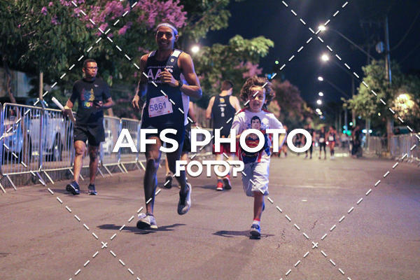 Compre as suas fotos do eventoNeon Night Run 2019 - Belo Horizonte no Fotop