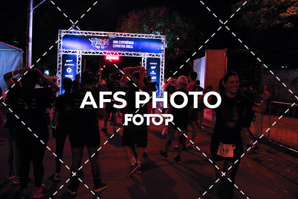 Compre as suas fotos do eventoNeon Night Run 2019 - Belo Horizonte no Fotop