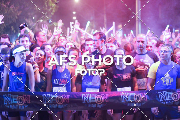 Compre suas fotos do eventoNeon Night Run 2019 - Belo Horizonte no Fotop