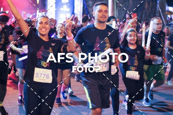 Compre suas fotos do eventoNeon Night Run 2019 - Belo Horizonte no Fotop