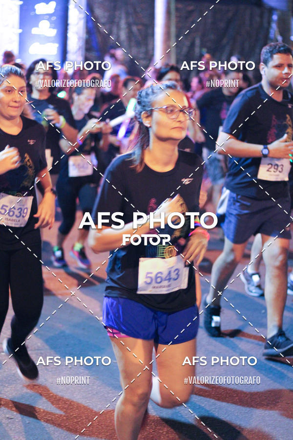 Compre suas fotos do eventoNeon Night Run 2019 - Belo Horizonte no Fotop
