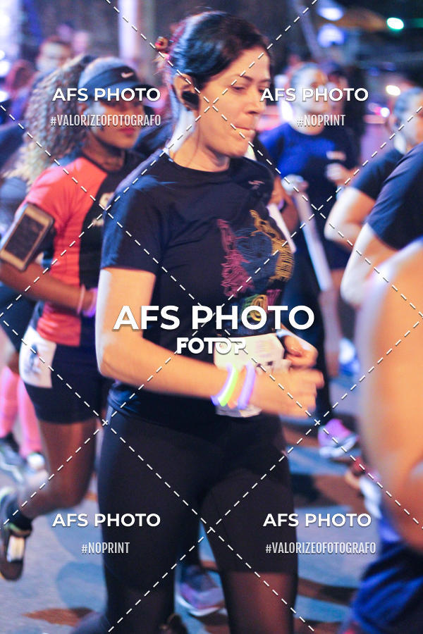 Compre suas fotos do eventoNeon Night Run 2019 - Belo Horizonte no Fotop