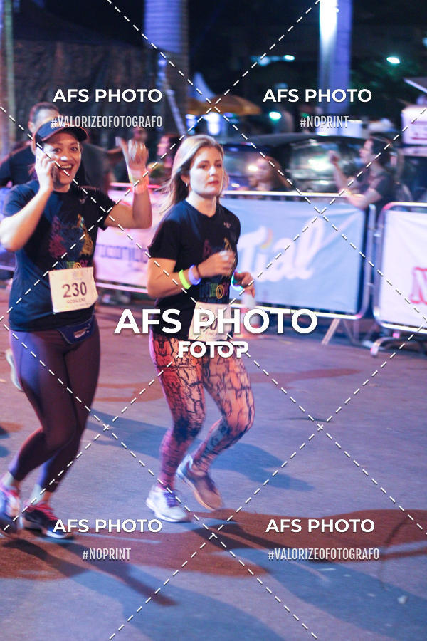 Compre suas fotos do eventoNeon Night Run 2019 - Belo Horizonte no Fotop