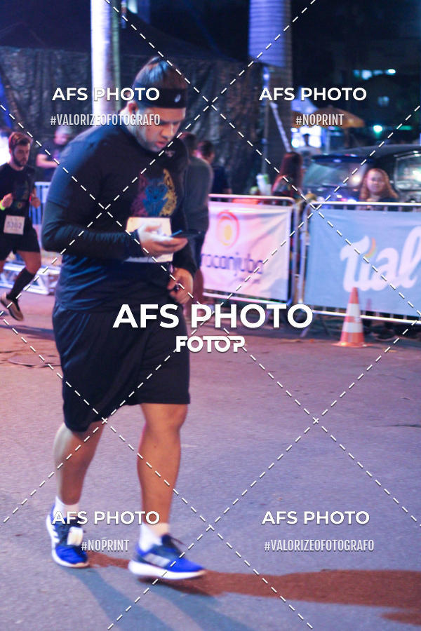 Compre suas fotos do eventoNeon Night Run 2019 - Belo Horizonte no Fotop