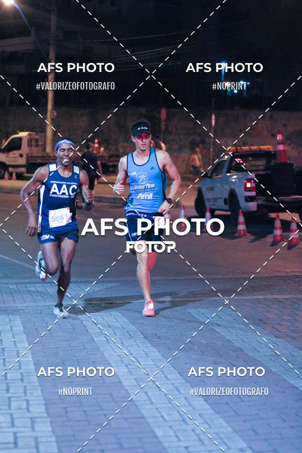 Buy your photos of the eventNeon Night Run 2019 - Belo Horizonte on Fotop