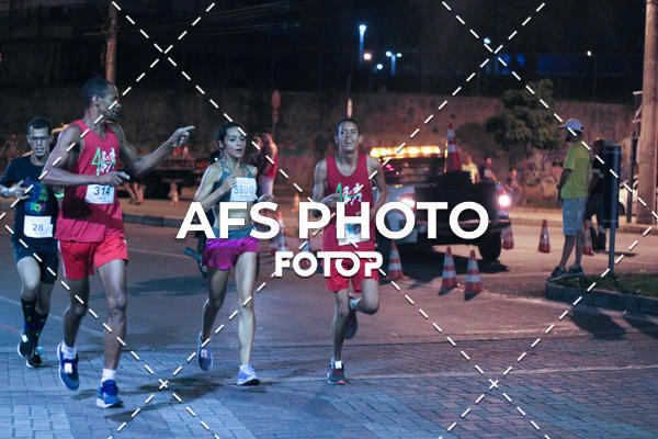 Buy your photos of the eventNeon Night Run 2019 - Belo Horizonte on Fotop