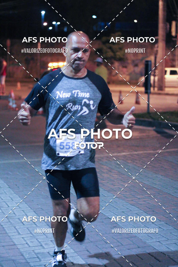 Compre suas fotos do eventoNeon Night Run 2019 - Belo Horizonte no Fotop
