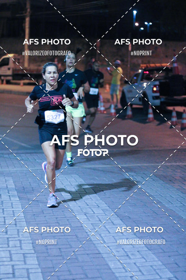 Compre suas fotos do eventoNeon Night Run 2019 - Belo Horizonte no Fotop