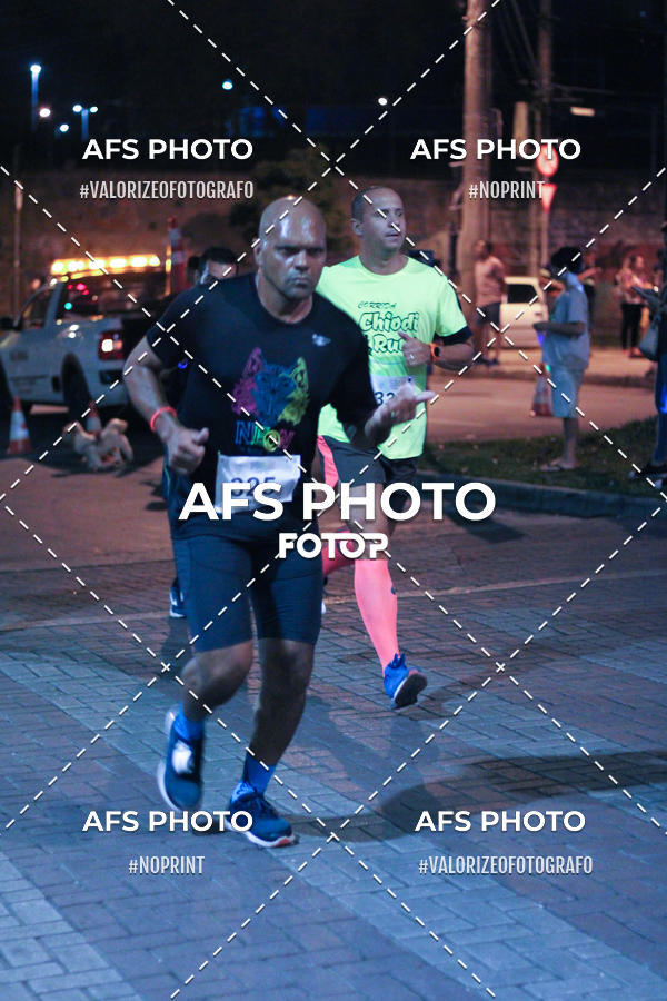 Compra tus fotos del eventoNeon Night Run 2019 - Belo Horizonte En Fotop