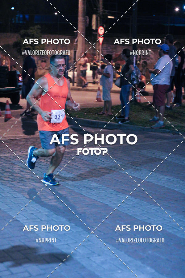 Compra tus fotos del eventoNeon Night Run 2019 - Belo Horizonte En Fotop