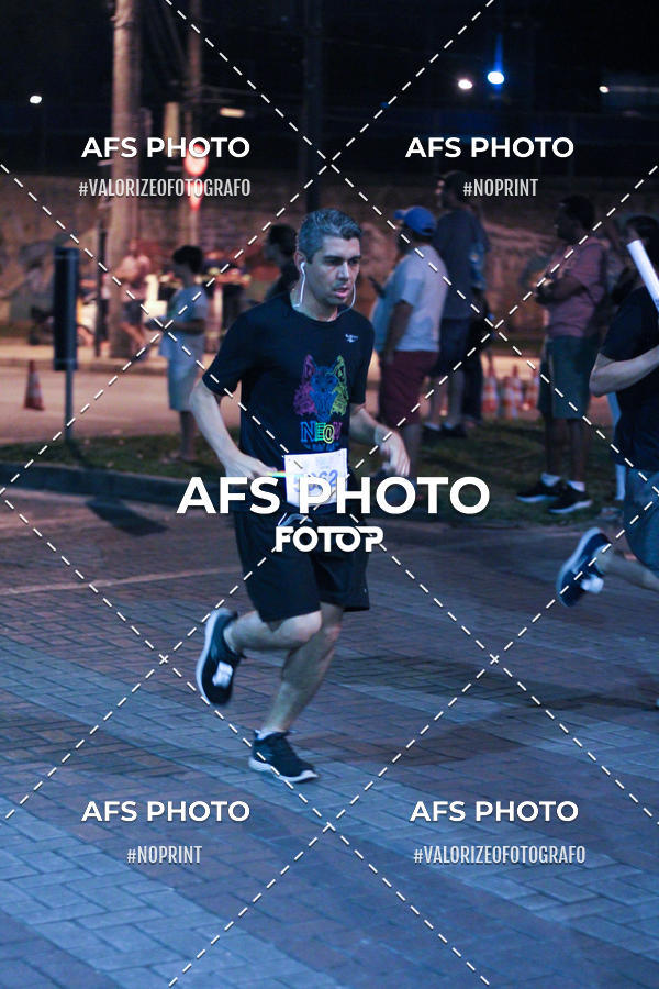 Compra tus fotos del eventoNeon Night Run 2019 - Belo Horizonte En Fotop