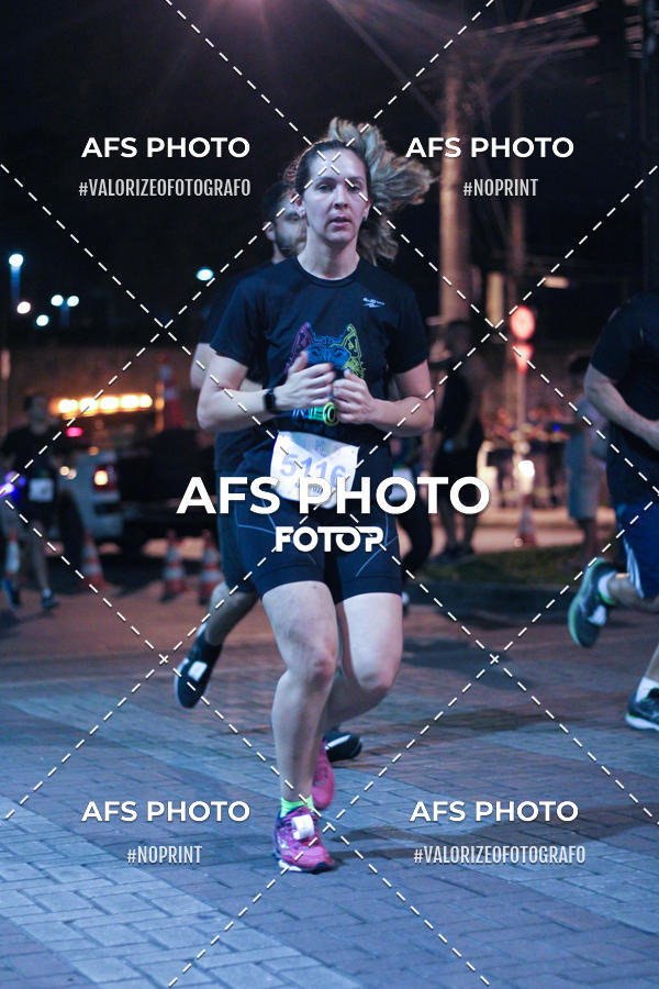 Compra tus fotos del eventoNeon Night Run 2019 - Belo Horizonte En Fotop