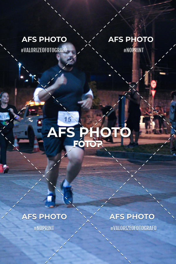 Compra tus fotos del eventoNeon Night Run 2019 - Belo Horizonte En Fotop