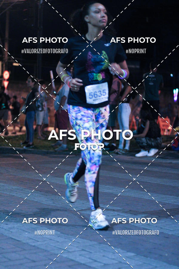 Compra tus fotos del eventoNeon Night Run 2019 - Belo Horizonte En Fotop