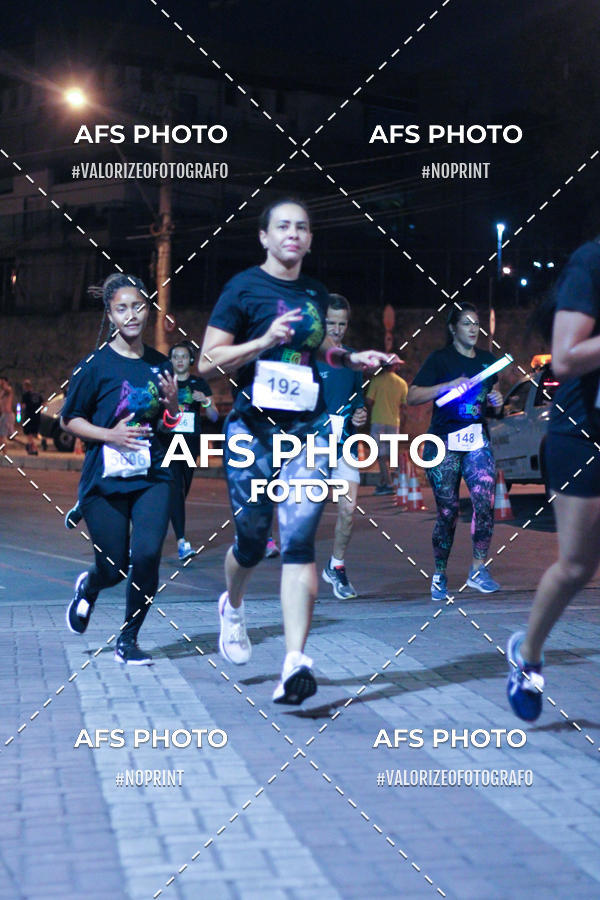 Buy your photos of the eventNeon Night Run 2019 - Belo Horizonte on Fotop