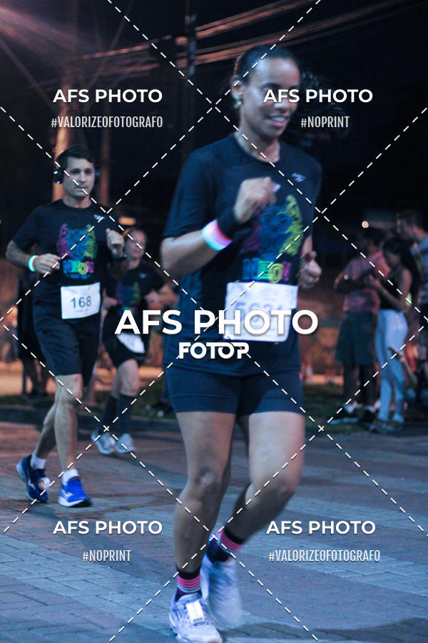 Compre as suas fotos do eventoNeon Night Run 2019 - Belo Horizonte no Fotop