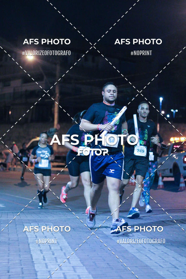 Compre as suas fotos do eventoNeon Night Run 2019 - Belo Horizonte no Fotop