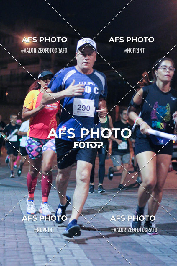 Compre as suas fotos do eventoNeon Night Run 2019 - Belo Horizonte no Fotop