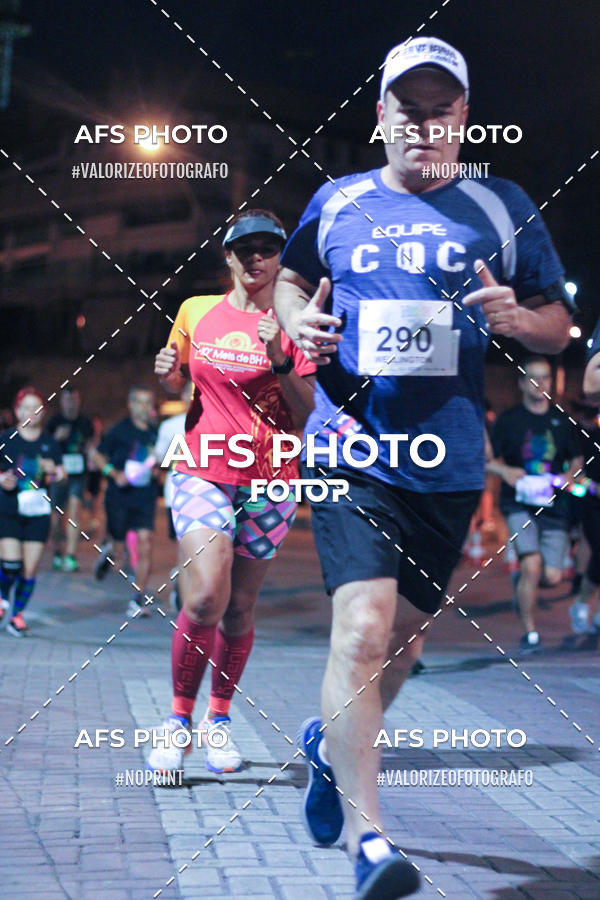 Compre as suas fotos do eventoNeon Night Run 2019 - Belo Horizonte no Fotop