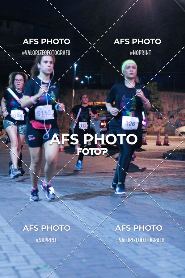 Compre as suas fotos do eventoNeon Night Run 2019 - Belo Horizonte no Fotop