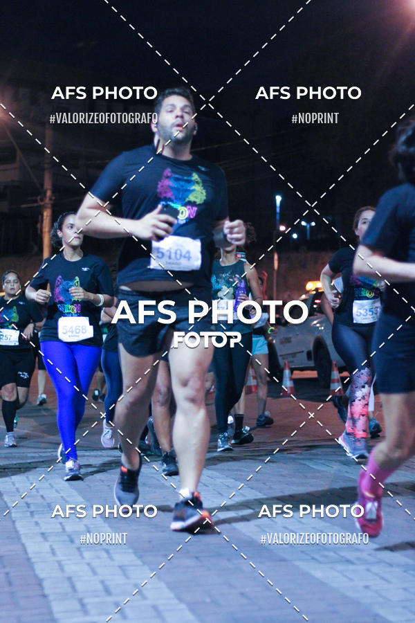 Compre as suas fotos do eventoNeon Night Run 2019 - Belo Horizonte no Fotop