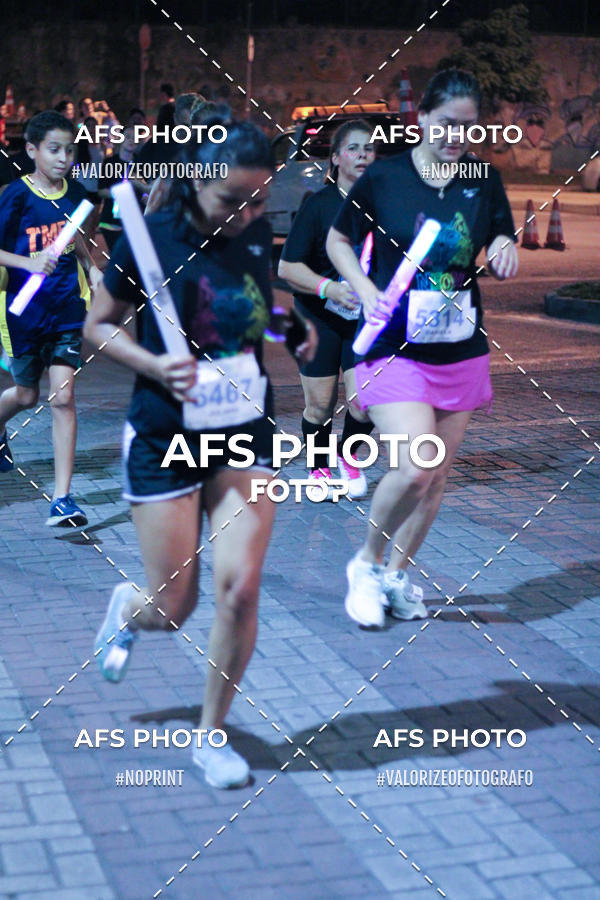 Compre as suas fotos do eventoNeon Night Run 2019 - Belo Horizonte no Fotop