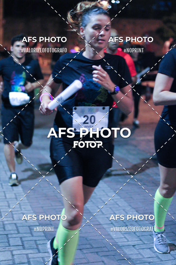 Acquista le foto dell'eventoNeon Night Run 2019 - Belo Horizonte in Fotop
