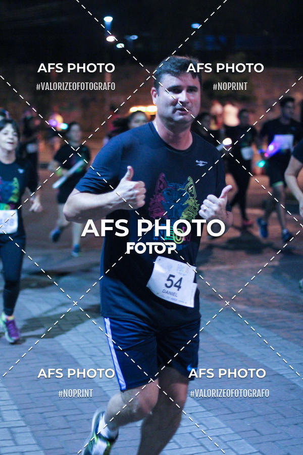 Acquista le foto dell'eventoNeon Night Run 2019 - Belo Horizonte in Fotop