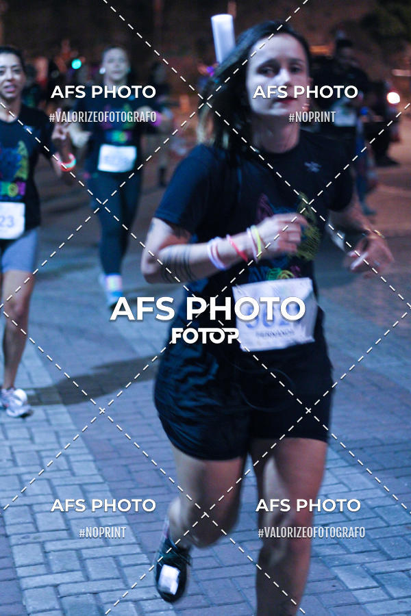 Acquista le foto dell'eventoNeon Night Run 2019 - Belo Horizonte in Fotop